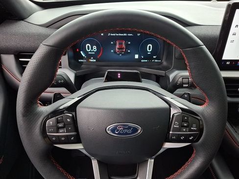 Used 2025 Ford Explorer ST w/ Sun And Sound Package AWD/4WD image 19