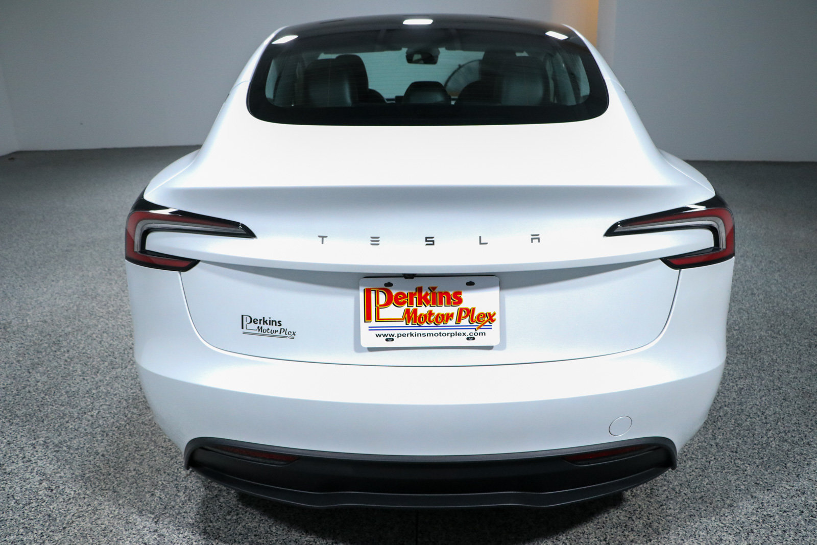 Used 2025 Tesla Model 3 Long Range RWD image 8