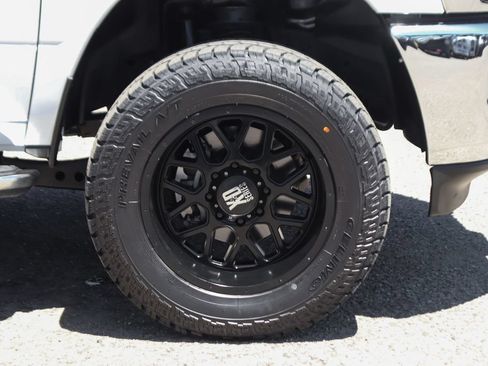 Used 2021 RAM 2500 Big Horn AWD/4WD image 39