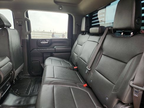Used 2023 Chevrolet Silverado 3500 W/T w/ WT Fleet Convenience Package image 9