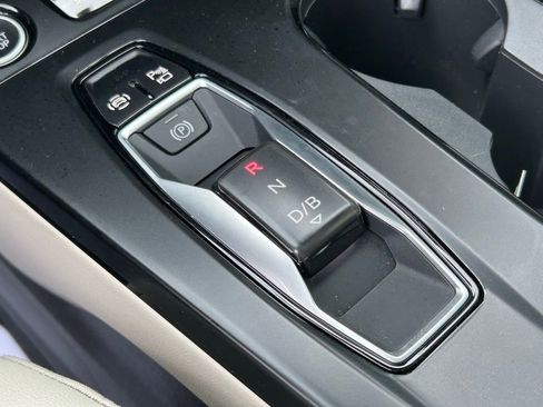 Used 2025 Audi Q6 e-tron Prestige w/ Beige Warm Weather Package AWD/4WD image 35