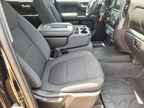 Used 2021 Chevrolet Silverado 1500 Custom RWD image 22