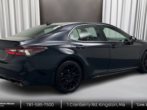 Used 2021 Toyota Camry SE w/ TRD Appearance Package (TMS) FWD image 5