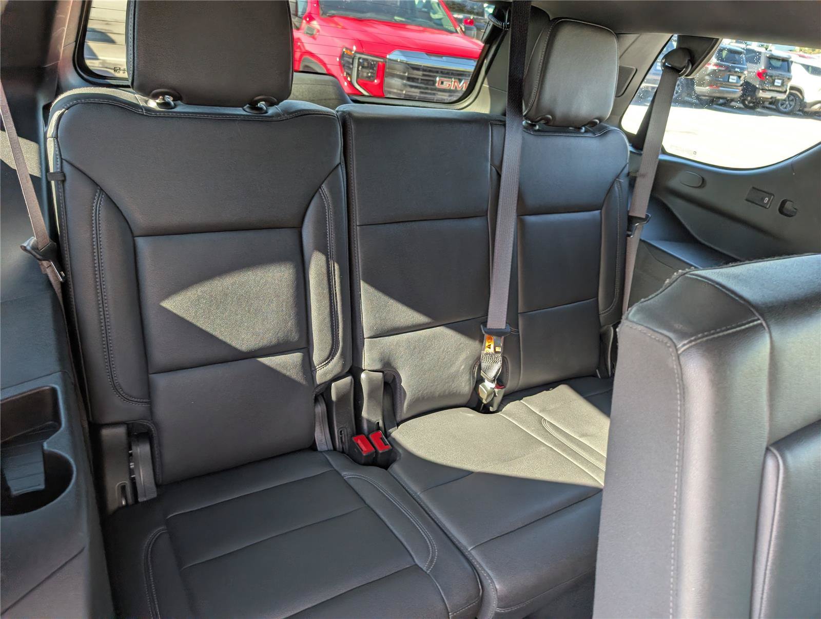 Used 2024 Chevrolet Tahoe LT AWD/4WD image 13