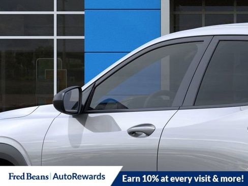 New 2026 Chevrolet Trax LS w/ Driver Confidence Package FWD image 15