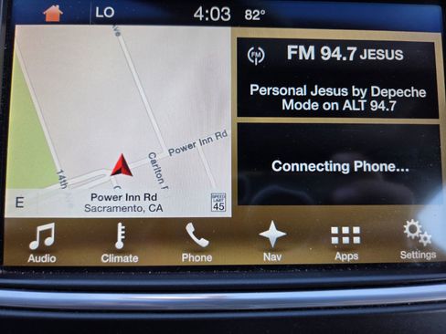 Used 2016 Lincoln MKX Reserve w/ Technology Package FWD image 16