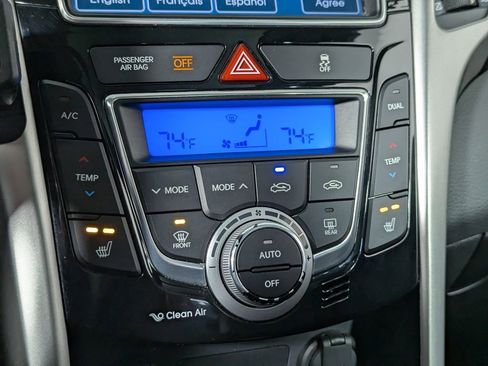 Used 2014 Hyundai Elantra GT w/ Option Group 03 image 22