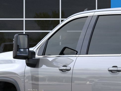 New 2026 Chevrolet Silverado 3500 LT image 12