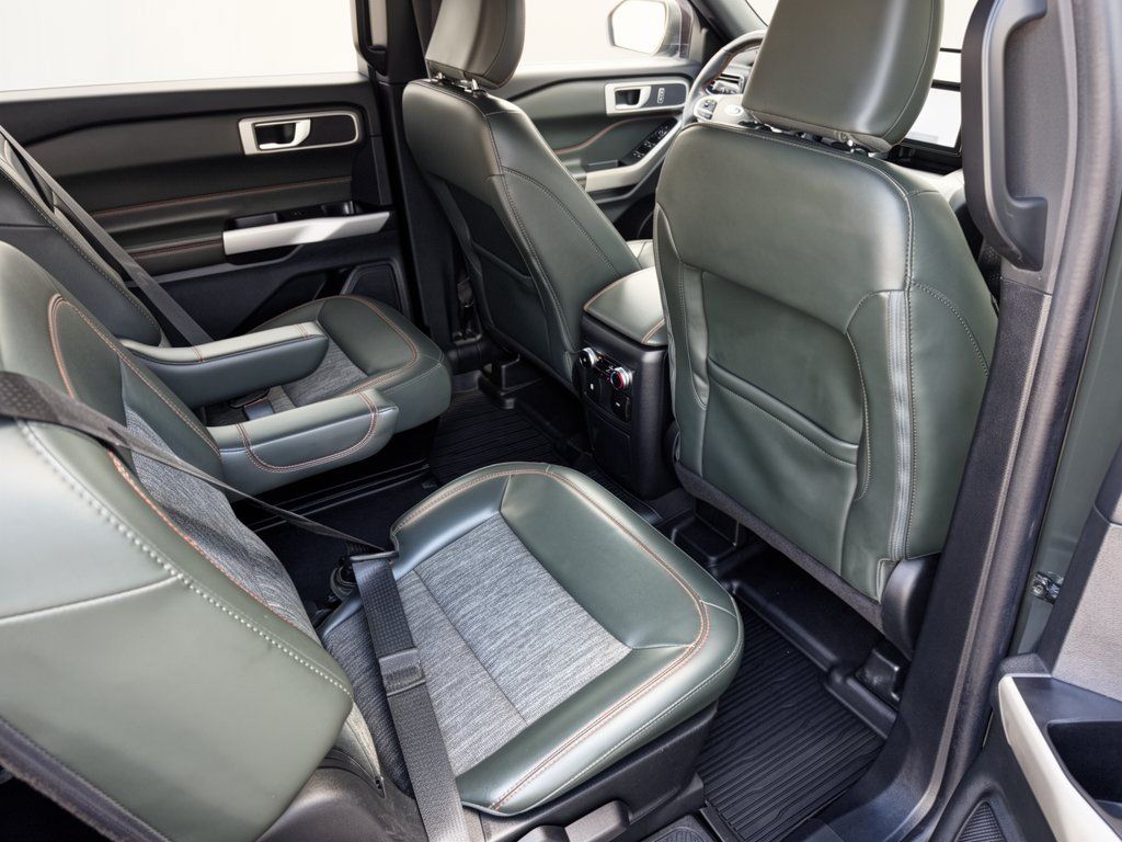 Used 2022 Ford Explorer Timberline AWD/4WD image 29