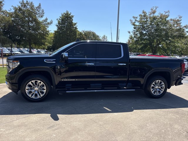 Used 2025 GMC Sierra 1500 Denali w/ Technology Package AWD/4WD image 9