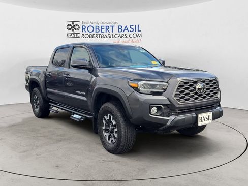 Used 2023 Toyota Tacoma TRD Off-Road image 7