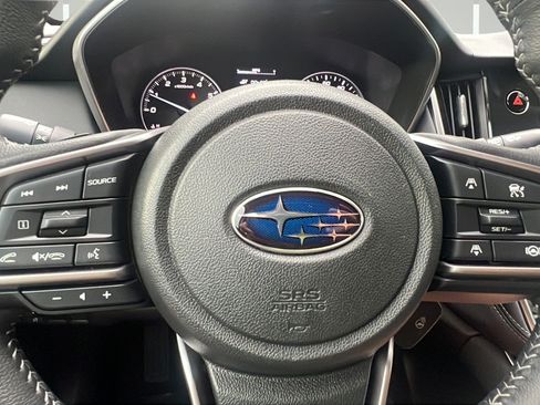 Used 2023 Subaru Outback Limited AWD/4WD image 31