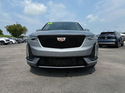 Used 2024 Cadillac XT6 Sport w/ LPO, Floor Liner Package image 11