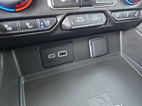 Used 2023 Chevrolet Tahoe Premier image 31