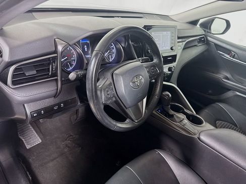 Certified 2022 Toyota Camry SE FWD image 10