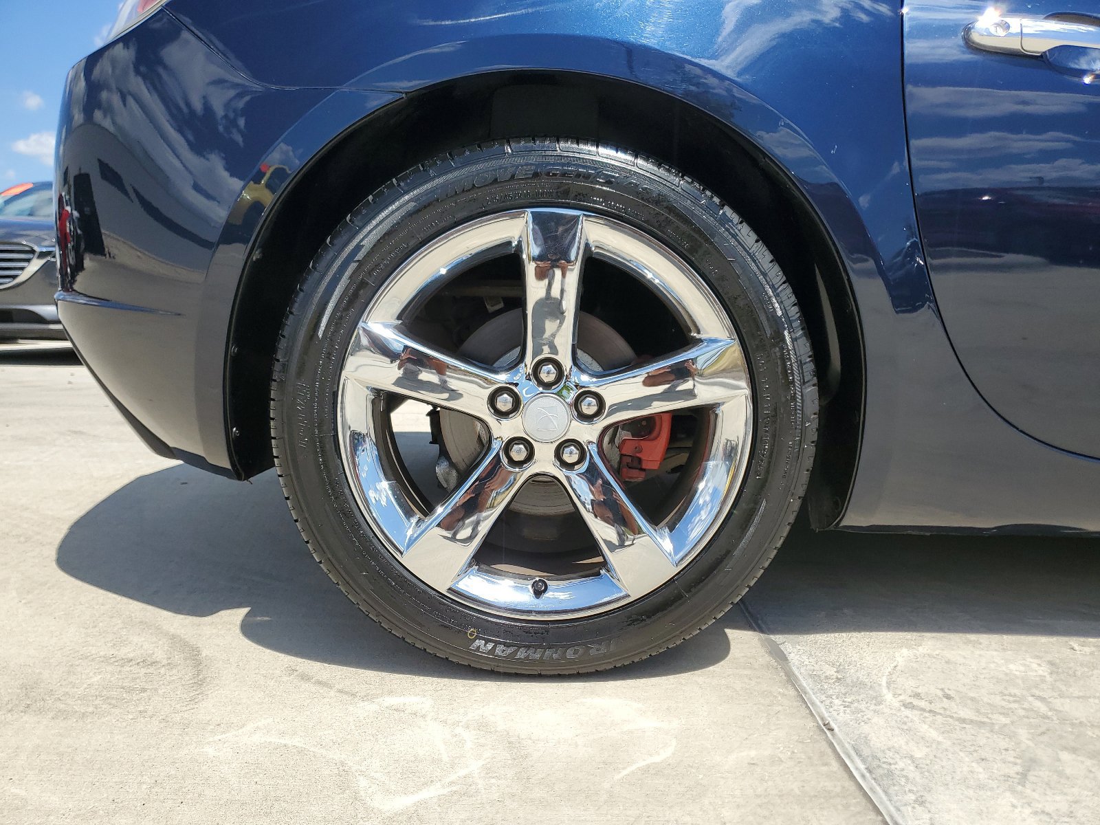 Used 2008 Saturn Sky Red Line RWD image 9