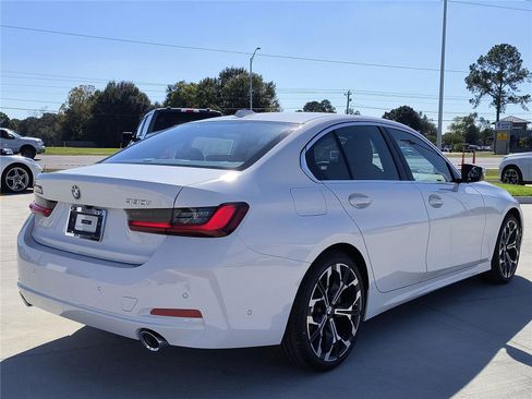 New 2026 BMW 330i Sedan w/ Premium Package image 4