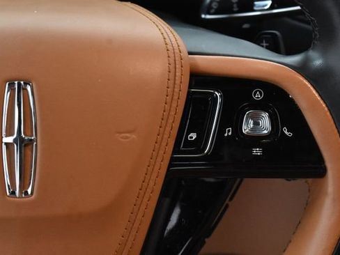 Used 2022 Lincoln Aviator Black Label image 38