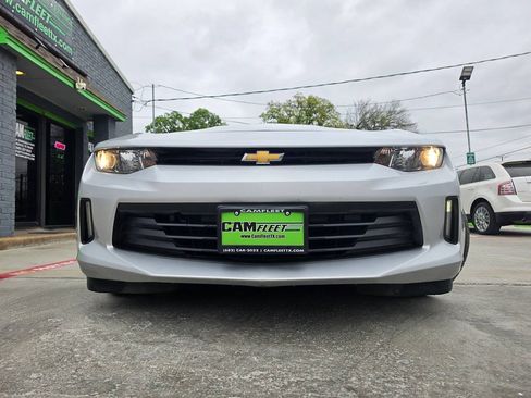 Used 2016 Chevrolet Camaro LT RWD image 65