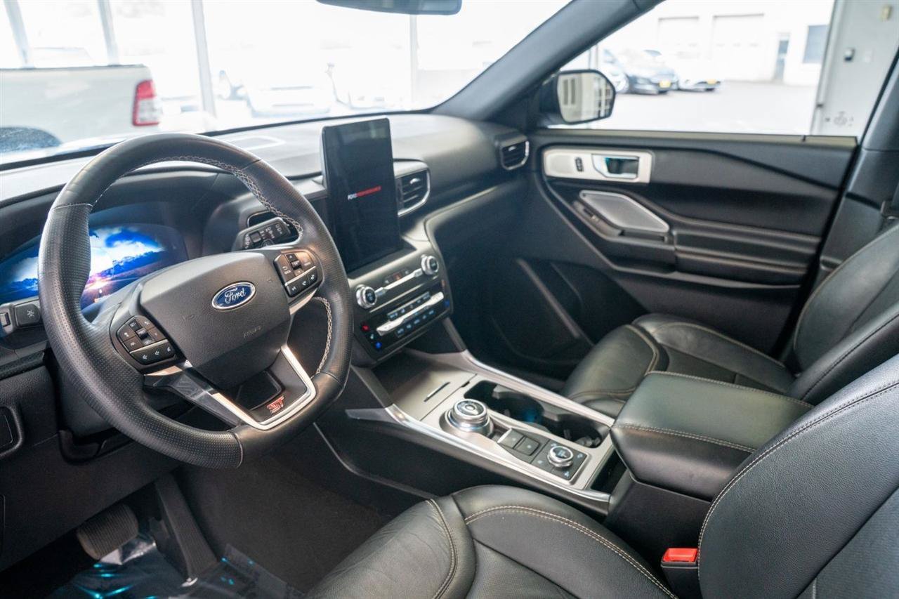 Used 2020 Ford Explorer ST w/ ST Street Pack AWD/4WD image 10