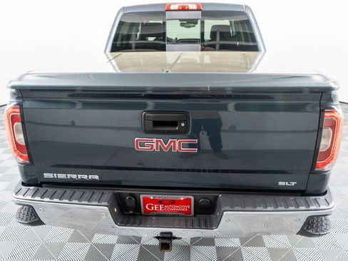 Used 2018 GMC Sierra 1500 SLT AWD/4WD image 5
