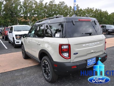 New 2025 Ford Bronco Sport Outer Banks w/ Outer Banks Tech Package+ image 3