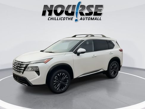 New 2026 Nissan Rogue Platinum image 4