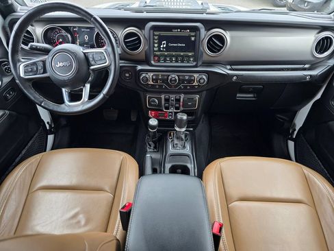 Used 2020 Jeep Gladiator Rubicon AWD/4WD image 17