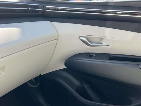 Used 2023 Hyundai Tucson SEL w/ Convenience Package image 42