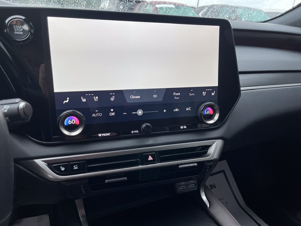 Used 2024 Lexus RX 350 FWD w/ Convenience Package image 17