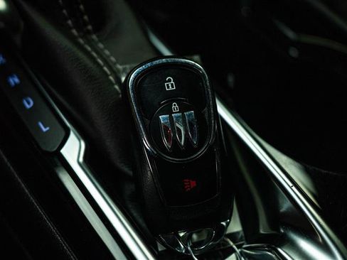 Used 2024 Buick Encore GX Preferred FWD image 19