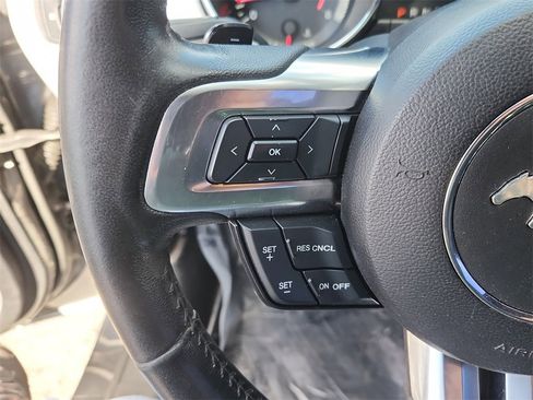 Used 2017 Ford Mustang GT Premium image 21