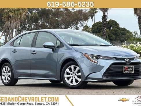 Used 2024 Toyota Corolla LE image 1