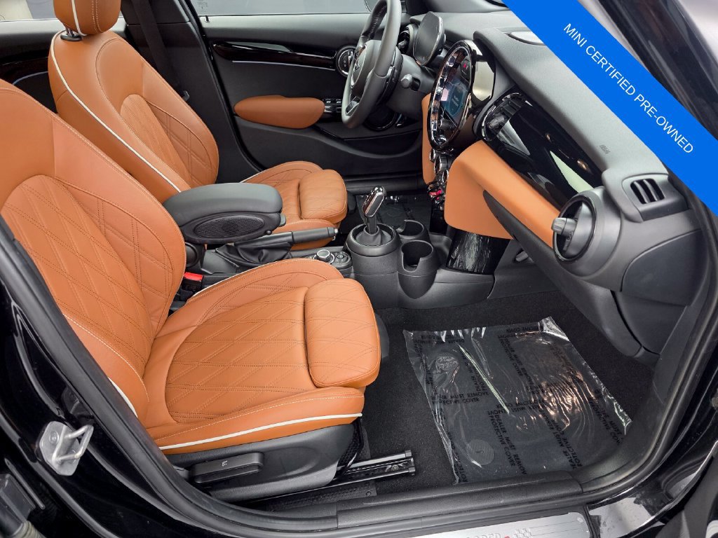 Used 2024 MINI Cooper S w/ Signature Upholstery Package FWD image 28