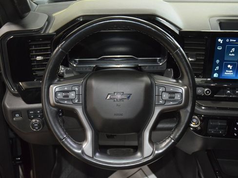 Used 2024 Chevrolet Silverado 1500 ZR2 image 36