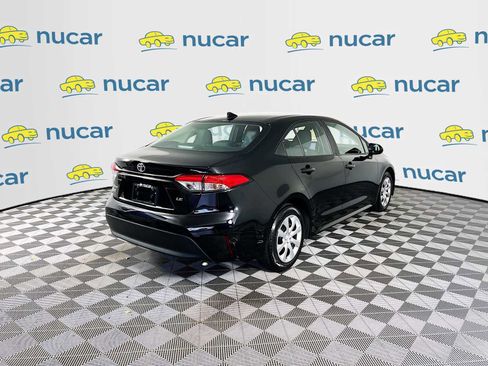 Used 2024 Toyota Corolla LE image 7
