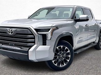 Used 2025 Toyota Tundra Limited video 4