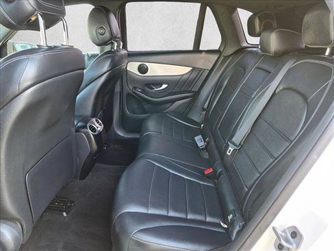 Used 2022 Mercedes-Benz GLC 300 image 18