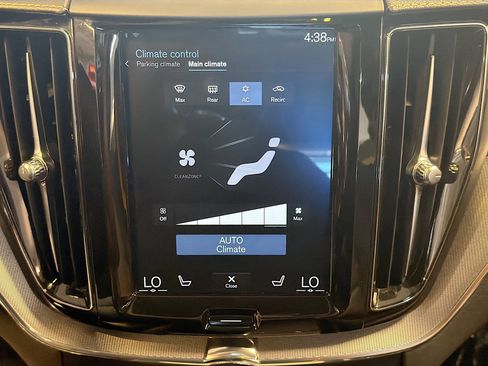 Used 2020 Volvo XC60 T8 Polestar image 24