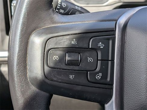 Used 2022 GMC Sierra 2500 SLE w/ SLE Value Package; image 19