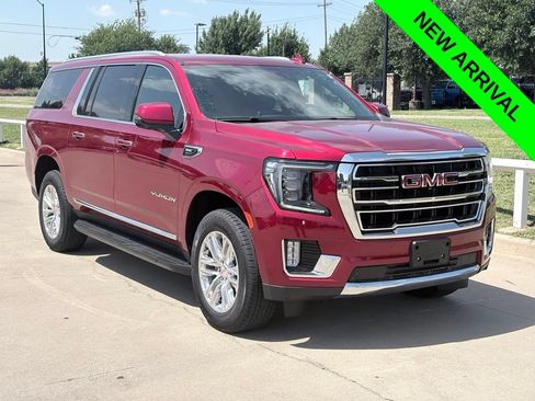 Used 2024 GMC Yukon XL SLT w/ SLT Luxury Package AWD/4WD image 1