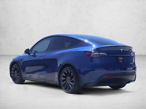 Used 2022 Tesla Model Y Performance AWD/4WD image 9