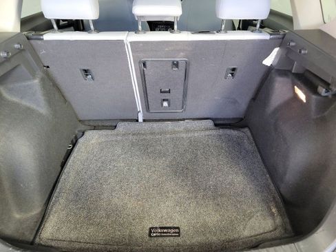 Used 2022 Volkswagen Taos SE image 14