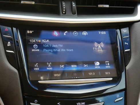 Used 2015 Cadillac XTS Luxury AWD/4WD image 20