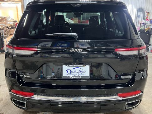 Used 2023 Jeep Grand Cherokee Overland w/ Advanced Protech Group III image 5