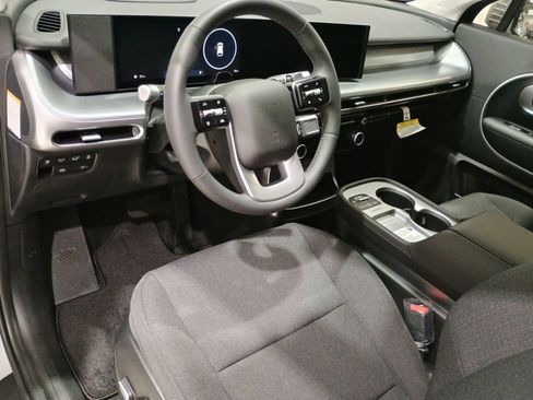 New 2026 Hyundai Ioniq 9 SE AWD/4WD image 11