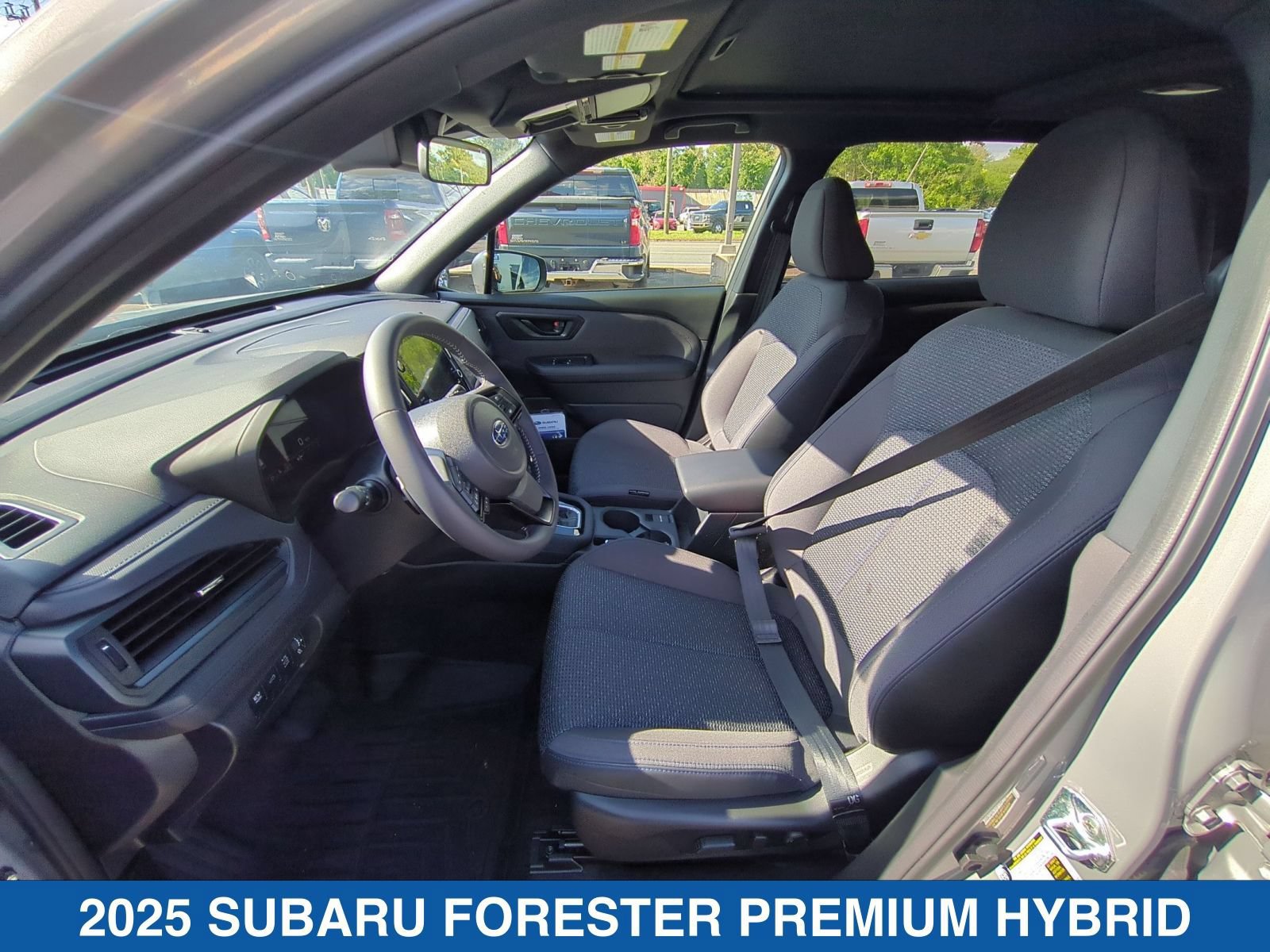 Certified 2025 Subaru Forester Premium AWD/4WD image 27