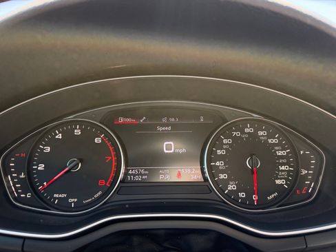 Used 2020 Audi A4 2.0T Premium w/ Convenience Package FWD image 9