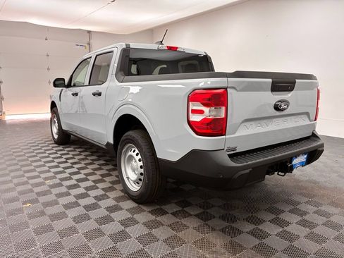 New 2025 Ford Maverick XL image 10