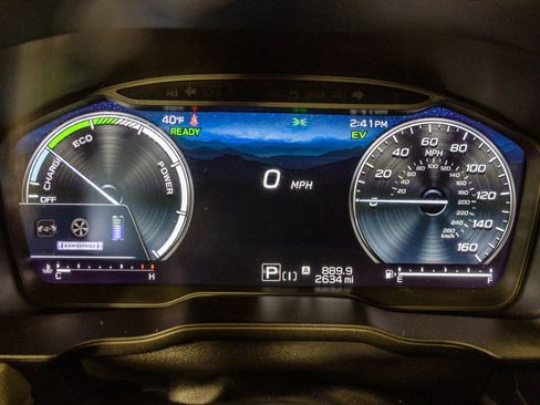 Used 2025 Subaru Forester Sport image 35